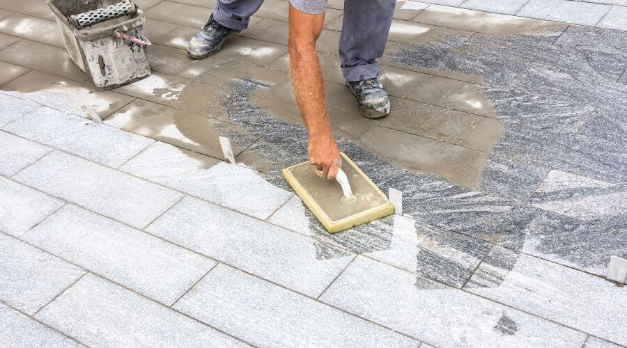 Professional gutter cleaning in Craigsville, VA